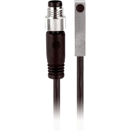 Inductive proximity sensor