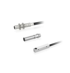 Inductive proximity sensor